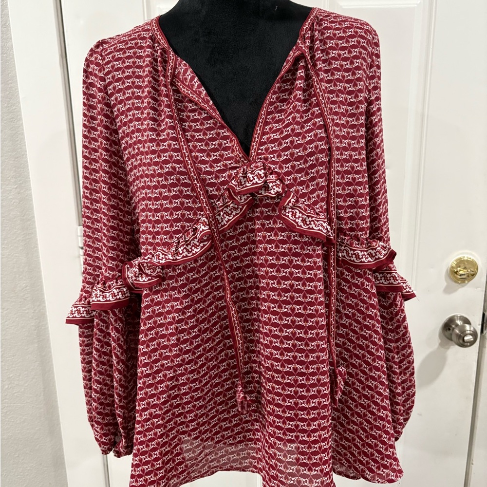 Elegant Red Patterned Women's